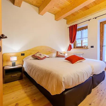 Baite Rosa Apartament Alagna Valsesia